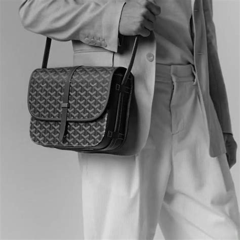 sacoche goyard homme gris|maison Goyard sac.